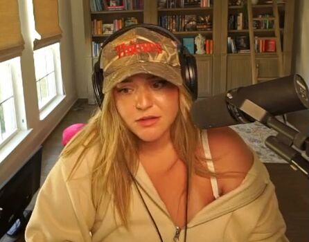 🔥 Brookeab  page leaked private photo uncensored full