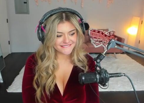 🔥 Brookeab  page leaked private photo uncensored full