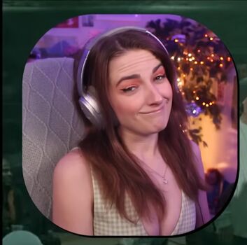 🔥 Caitlin marie reacts page leaked private photo uncensored full