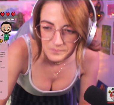 🔥 Caitlin marie reacts page leaked private photo uncensored full