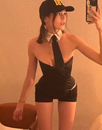 🔥 Caitlinerinoneill  page leaked private photo uncensored full