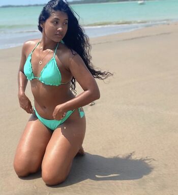 🔥 Camilaferreirai page leaked private photo uncensored full