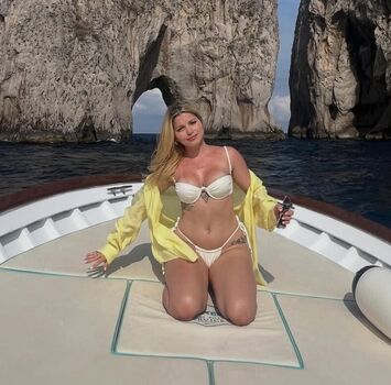🔥 Camilaferreirai page leaked private photo uncensored full