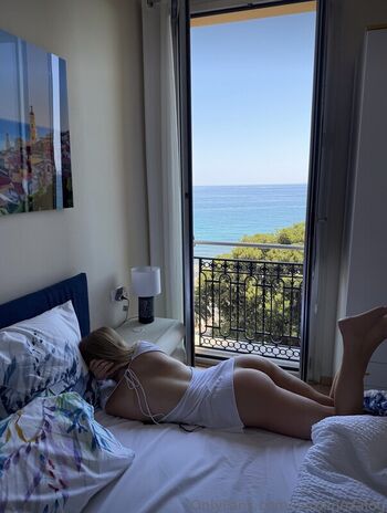🔥 Caroline zalog leaked private photo uncensored full