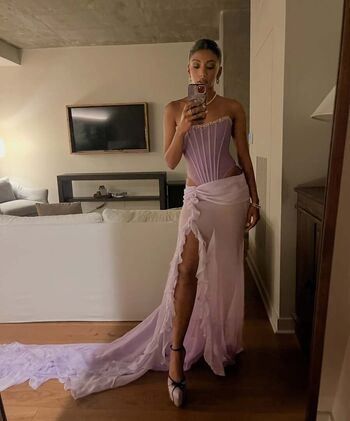 🔥 Charithra chandran page leaked private photo uncensored full