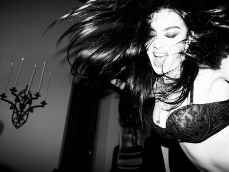 🔥 Charli xcx  page leaked private photo uncensored full