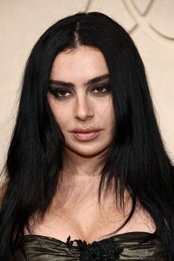 🔥 Charli xcx  page leaked private photo uncensored full