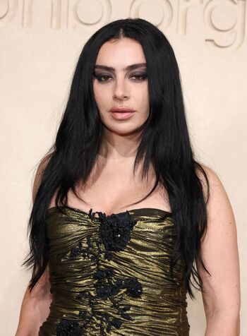 🔥 Charli xcx  page leaked private photo uncensored full