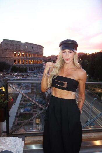 🔥 Charlotte flair leaked private photo uncensored full