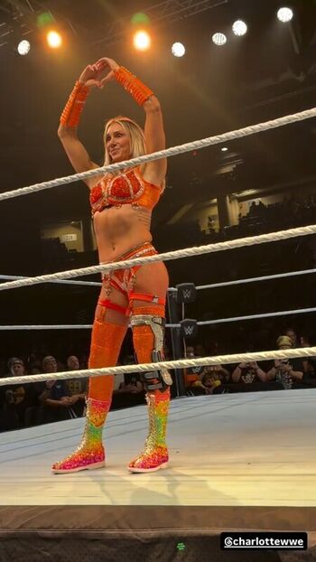 🔥 Charlotte flair leaked private photo uncensored full