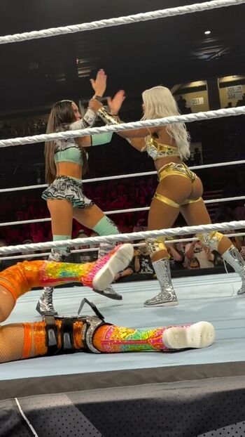 🔥 Charlotte flair leaked private photo uncensored full