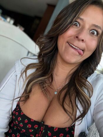 🔥 Cheer bearr  page leaked private photo uncensored full