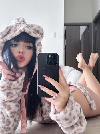 🔥 Chxrryxblossom  page leaked private photo uncensored full