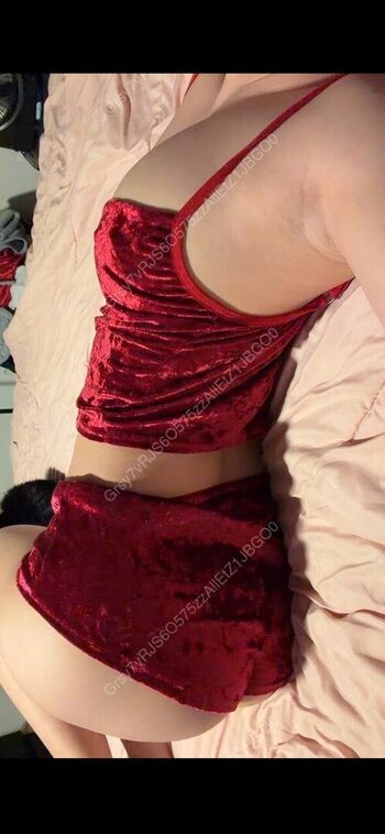 🔥 Ciggybae leaked private photo uncensored full