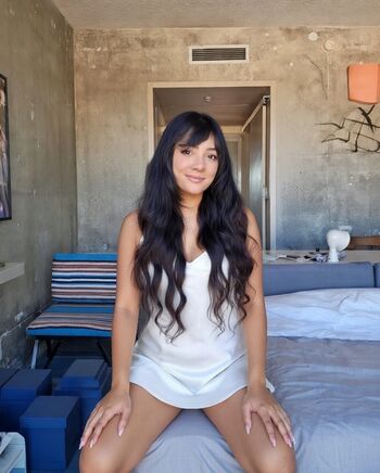 🔥 Cinnabrit  page leaked private photo uncensored full