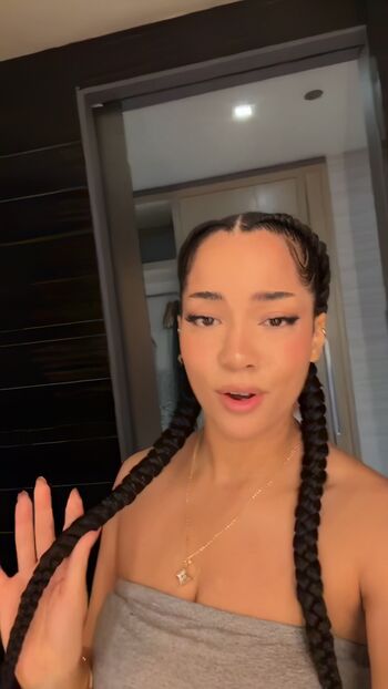 🔥 Cinnabrit  page leaked private photo uncensored full