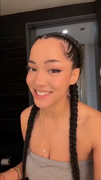 🔥 Cinnabrit  page leaked private photo uncensored full