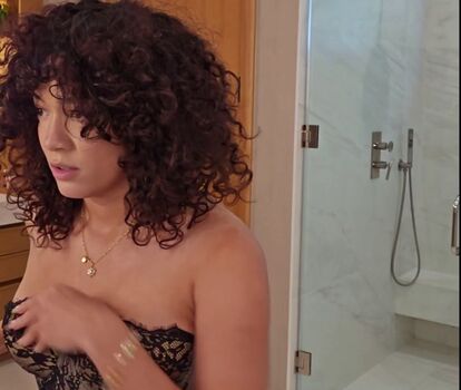 🔥 Cinnabrit  page leaked private photo uncensored full