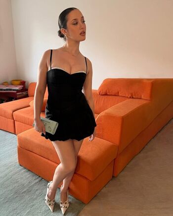 🔥 Clara perlmutter leaked private photo uncensored full