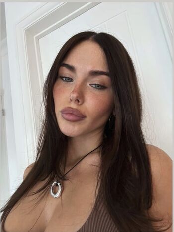 🔥 Clarissa bea leaked private photo uncensored full