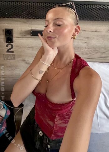 🔥 Coliendk page leaked private photo uncensored full