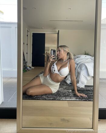 🔥 Corinna kopf  page leaked private photo uncensored full