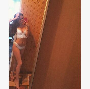 🔥 Crystallandysh page leaked private photo uncensored full