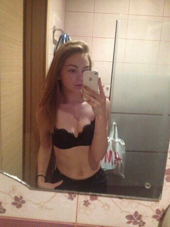 🔥 Crystallandysh page leaked private photo uncensored full