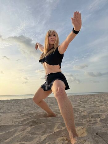 🔥 Cynthia rothrock page leaked private photo uncensored full