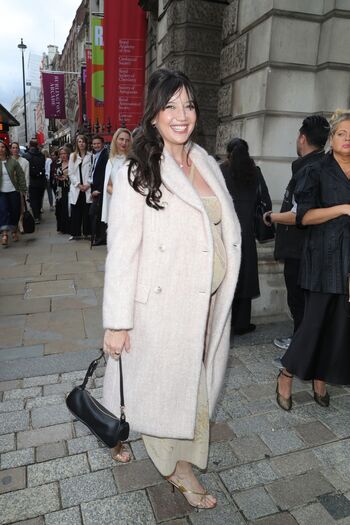 🔥 Daisy lowe page leaked private photo uncensored full