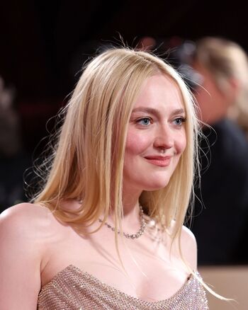 🔥 Dakota fanning page leaked private photo uncensored full
