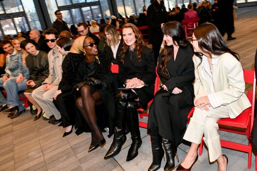 🔥 Dakota johnson page leaked private photo uncensored full