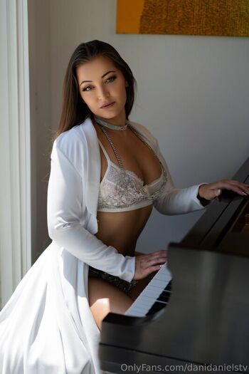 🔥 Dani daniels  page leaked private photo uncensored full
