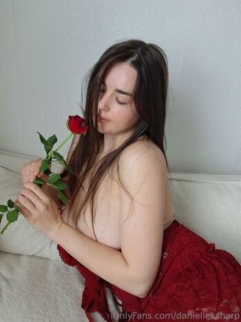 🔥 Danielleksharp  page leaked private photo uncensored full
