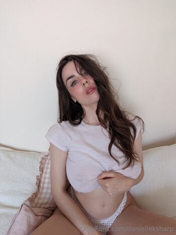 🔥 Daniimee leaked private photo uncensored full