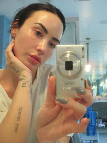 🔥 Demi lovato page leaked private photo uncensored full