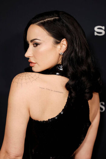 🔥 Demi lovato page leaked private photo uncensored full