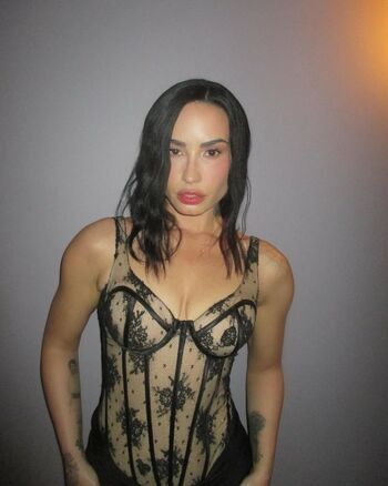 🔥 Demi lovato page leaked private photo uncensored full