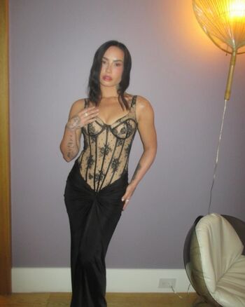 🔥 Demi lovato page leaked private photo uncensored full