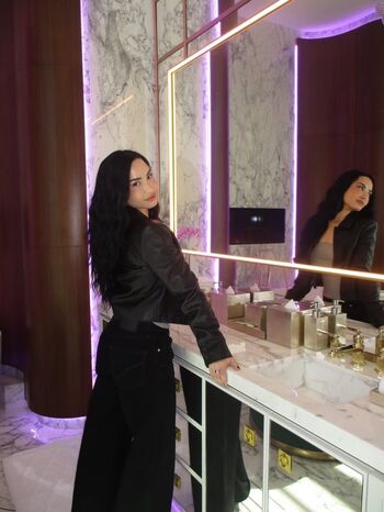 🔥 Demi lovato page leaked private photo uncensored full