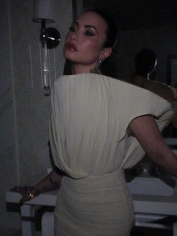 🔥 Demi lovato page leaked private photo uncensored full