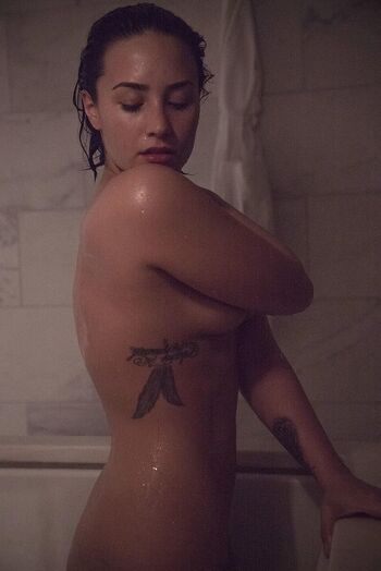 🔥 Demi lovato leaked private photo uncensored full
