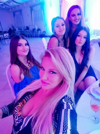 🔥 Domace matorke milf ex yu  page leaked private photo uncensored full