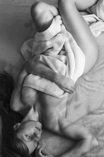 🔥 Doris sensual page leaked private photo uncensored full