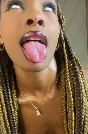 🔥 Dulcemoonvip leaked private photo uncensored full