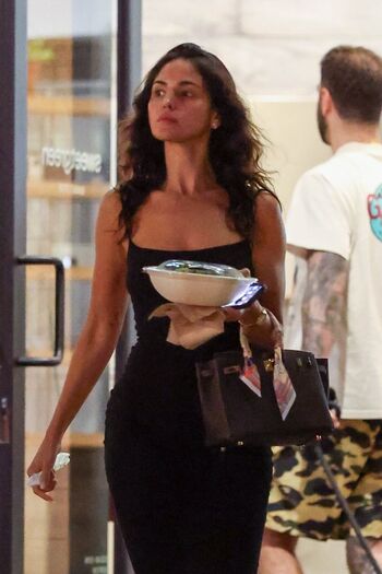 🔥 Eiza gonzalez  page leaked private photo uncensored full