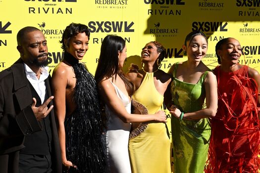 🔥 Eiza gonzalez  page leaked private photo uncensored full