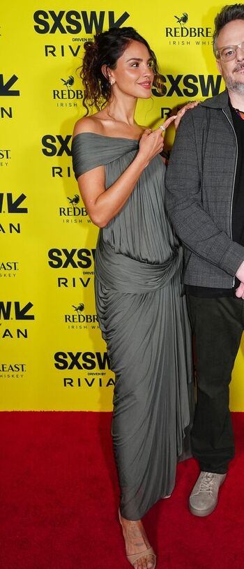 🔥 Eiza gonzalez  page leaked private photo uncensored full