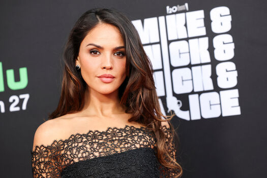 🔥 Eiza gonzalez  page leaked private photo uncensored full