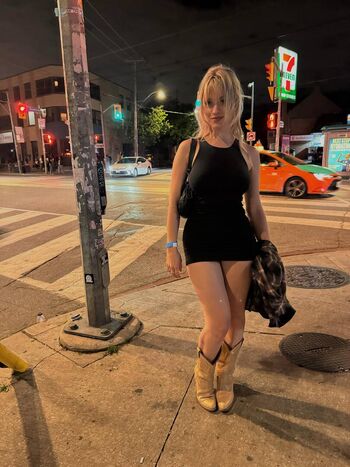 🔥 Ella ballentine page leaked private photo uncensored full